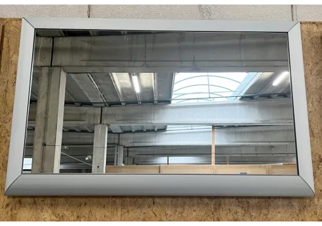 Spiegel Titan aluminium (toonzaalmodel)